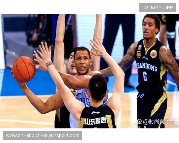 俱乐部在赛后复盘中引入外部战术顾问，俱乐部外援是什么意思